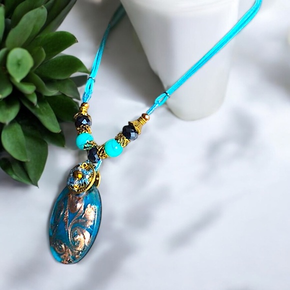 Glass Pendant and Beaded Rope Necklace - Picture 12 of 16